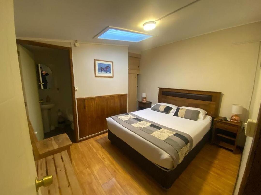 Hostal Reymer Patagonia Puerto Natales Dış mekan fotoğraf