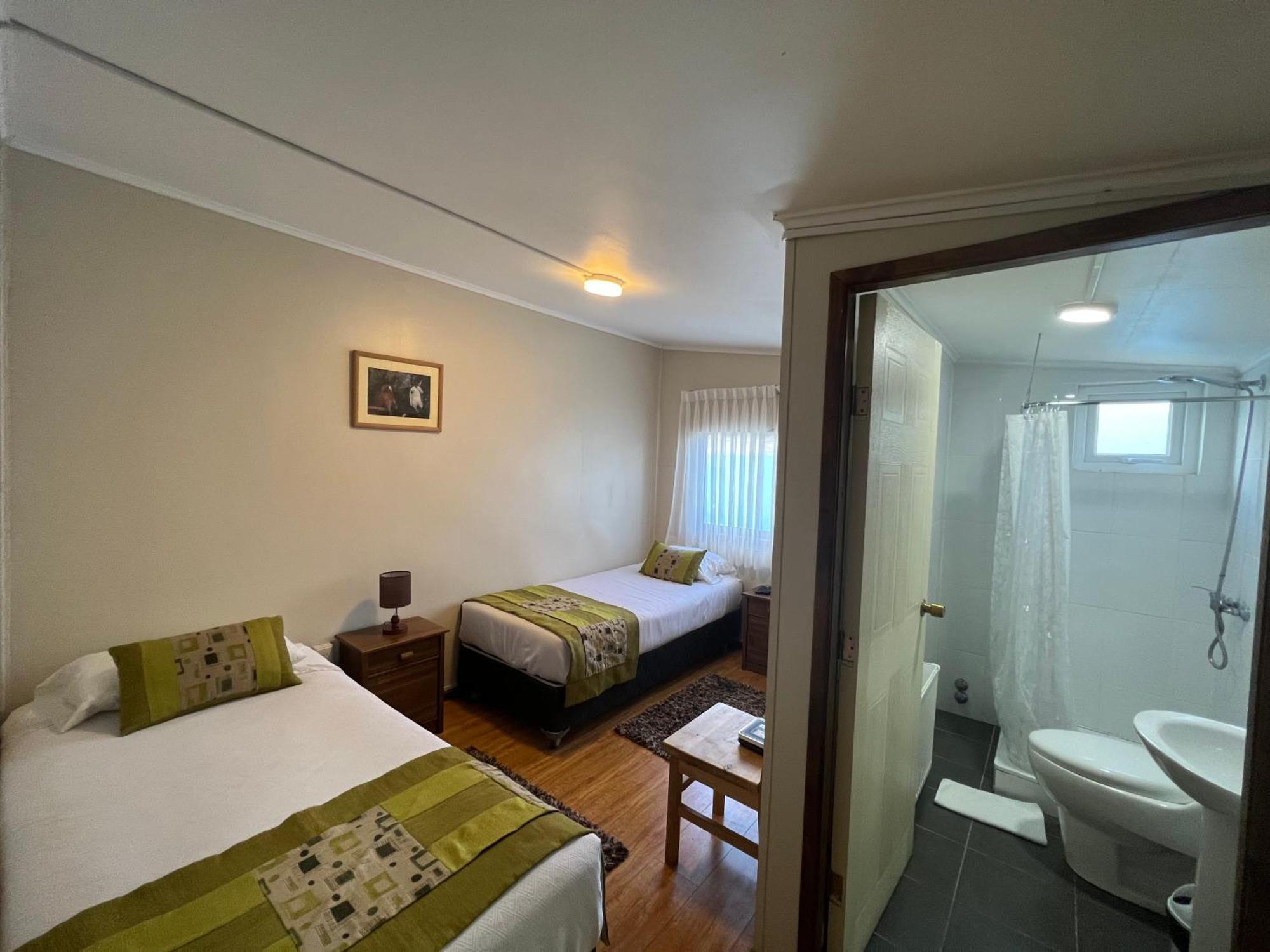 Hostal Reymer Patagonia Puerto Natales Dış mekan fotoğraf