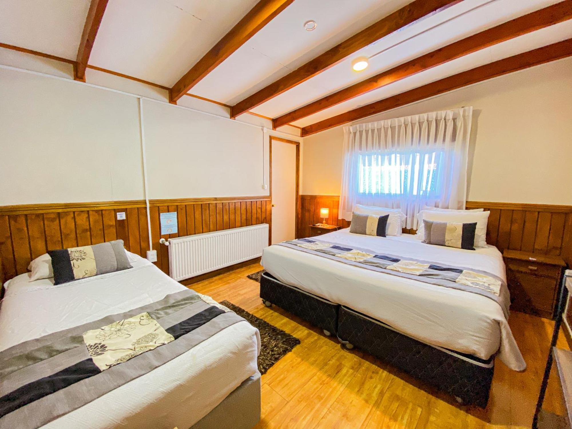 Hostal Reymer Patagonia Puerto Natales Dış mekan fotoğraf
