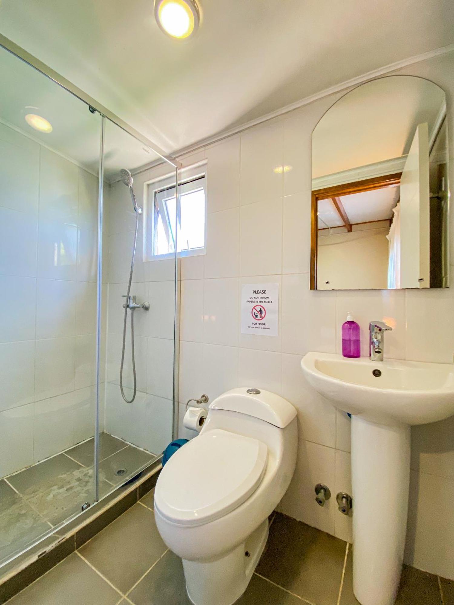 Hostal Reymer Patagonia Puerto Natales Dış mekan fotoğraf