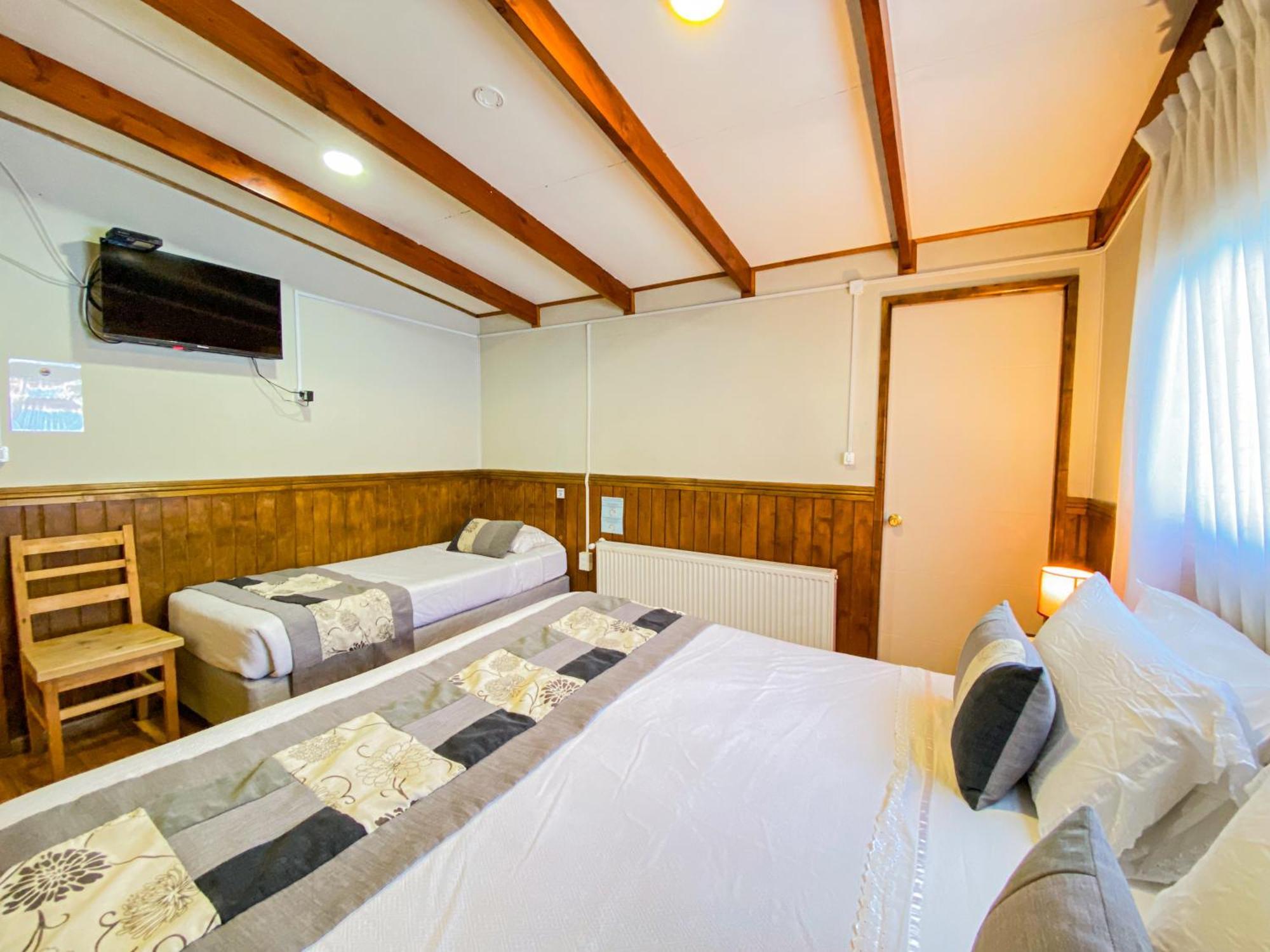 Hostal Reymer Patagonia Puerto Natales Dış mekan fotoğraf